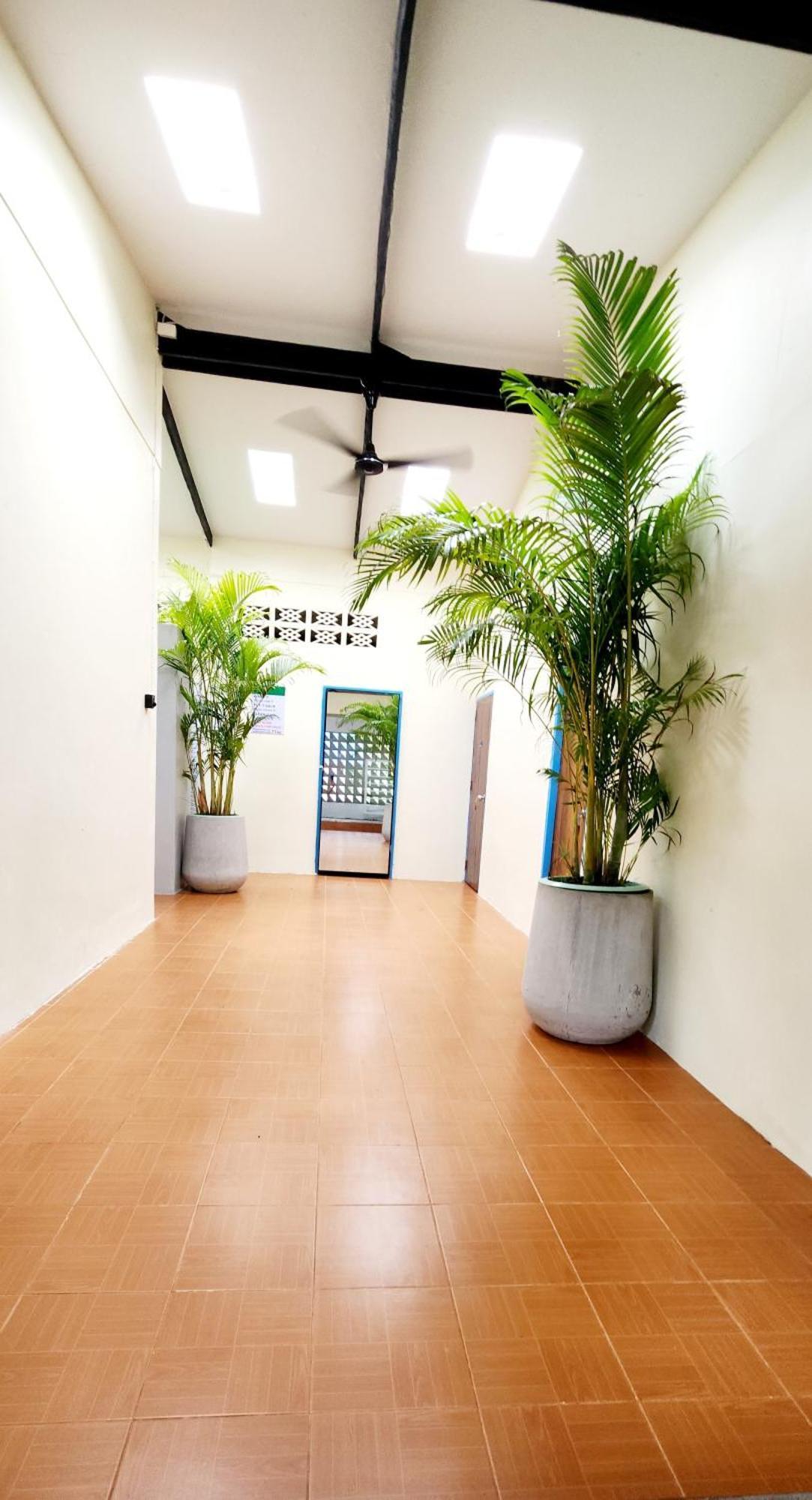 Vandrerhjem Baan Hinlad And (adults Only) Lipa Noi